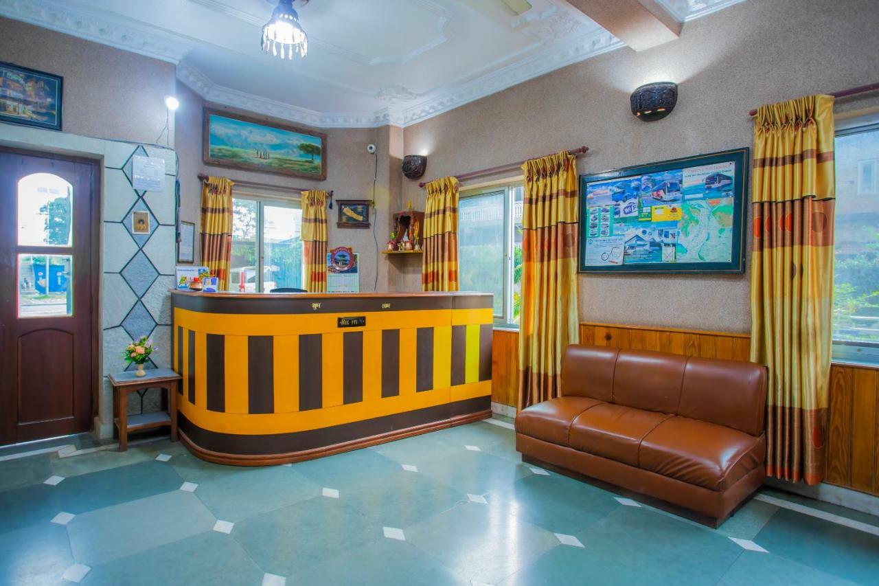 Spot On 445 New Hotel Natureland Pokhara Exterior foto
